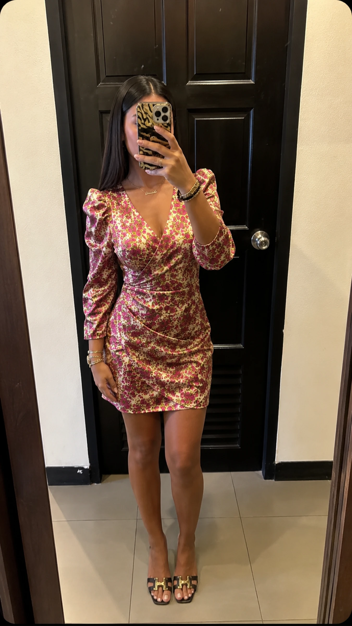 Robe courte fleurie rose – Manches longues bouffantes – Taille S